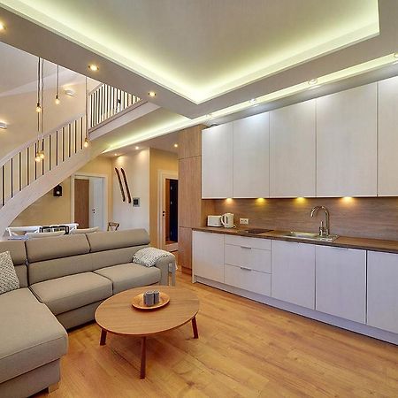 Viking Valley: Two-Story Norwegian Retreat with Dual Balconies and Wellness Access Szklarska Poreba Exterior photo