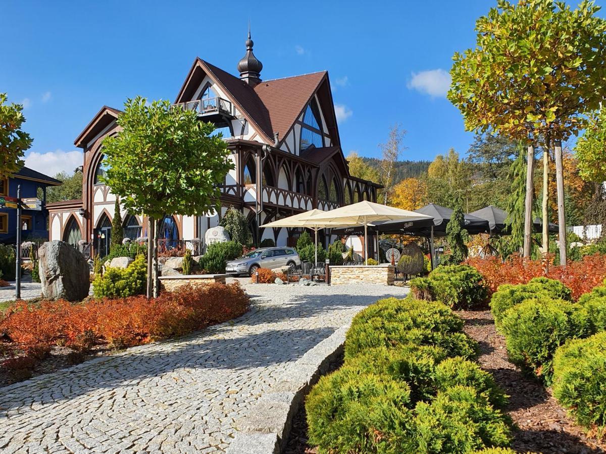 Viking Valley: Two-Story Norwegian Retreat with Dual Balconies and Wellness Access Szklarska Poreba Exterior photo