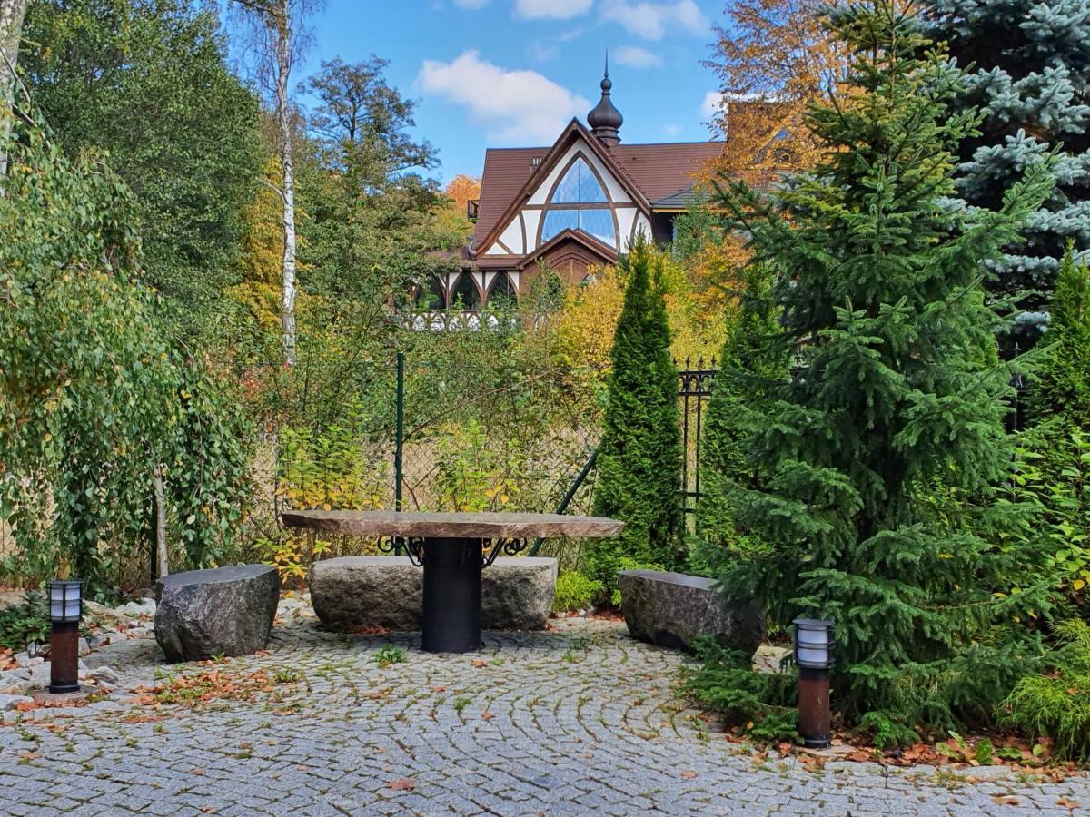 Viking Valley: Two-Story Norwegian Retreat with Dual Balconies and Wellness Access Szklarska Poreba Exterior photo